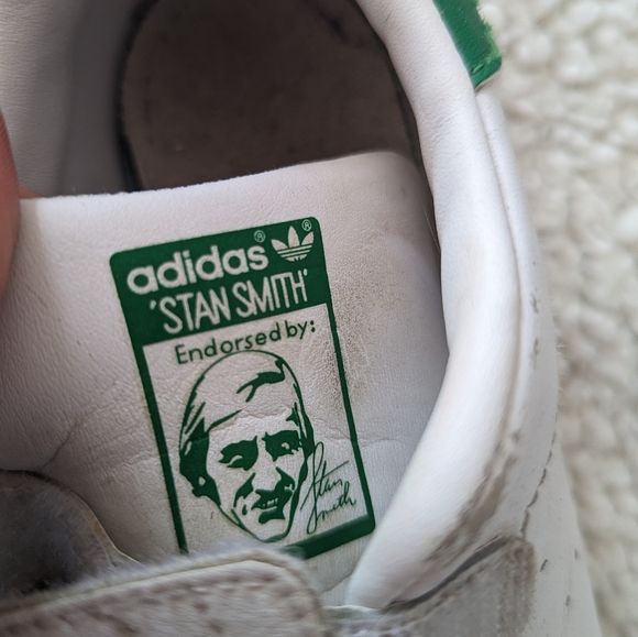 Iconic Adidas Originals Stan Smith Sneakers - Picture 3 of 6